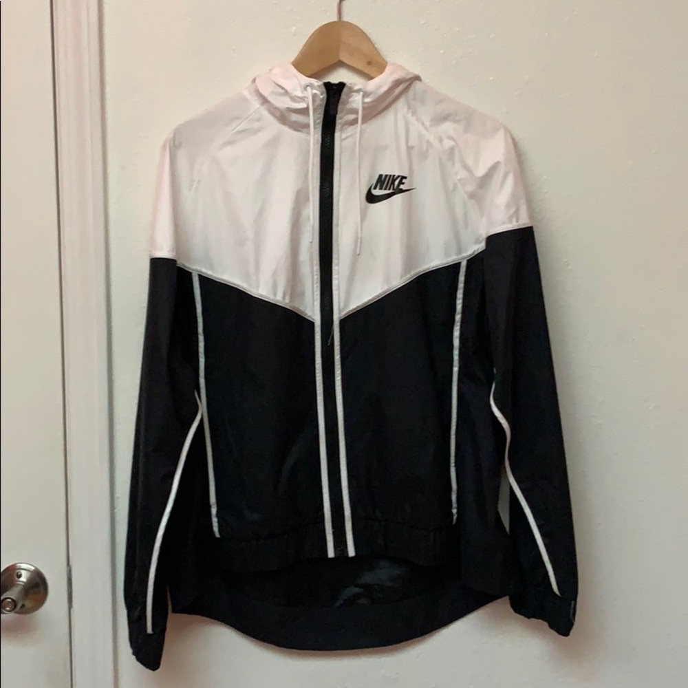 Nike windbreaker